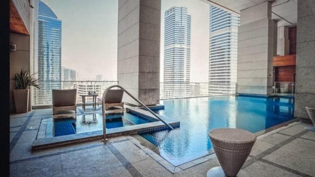 Bonnington Jumeraih Lakes Towers , Jlt Cluster J , Dubai Exterior foto
